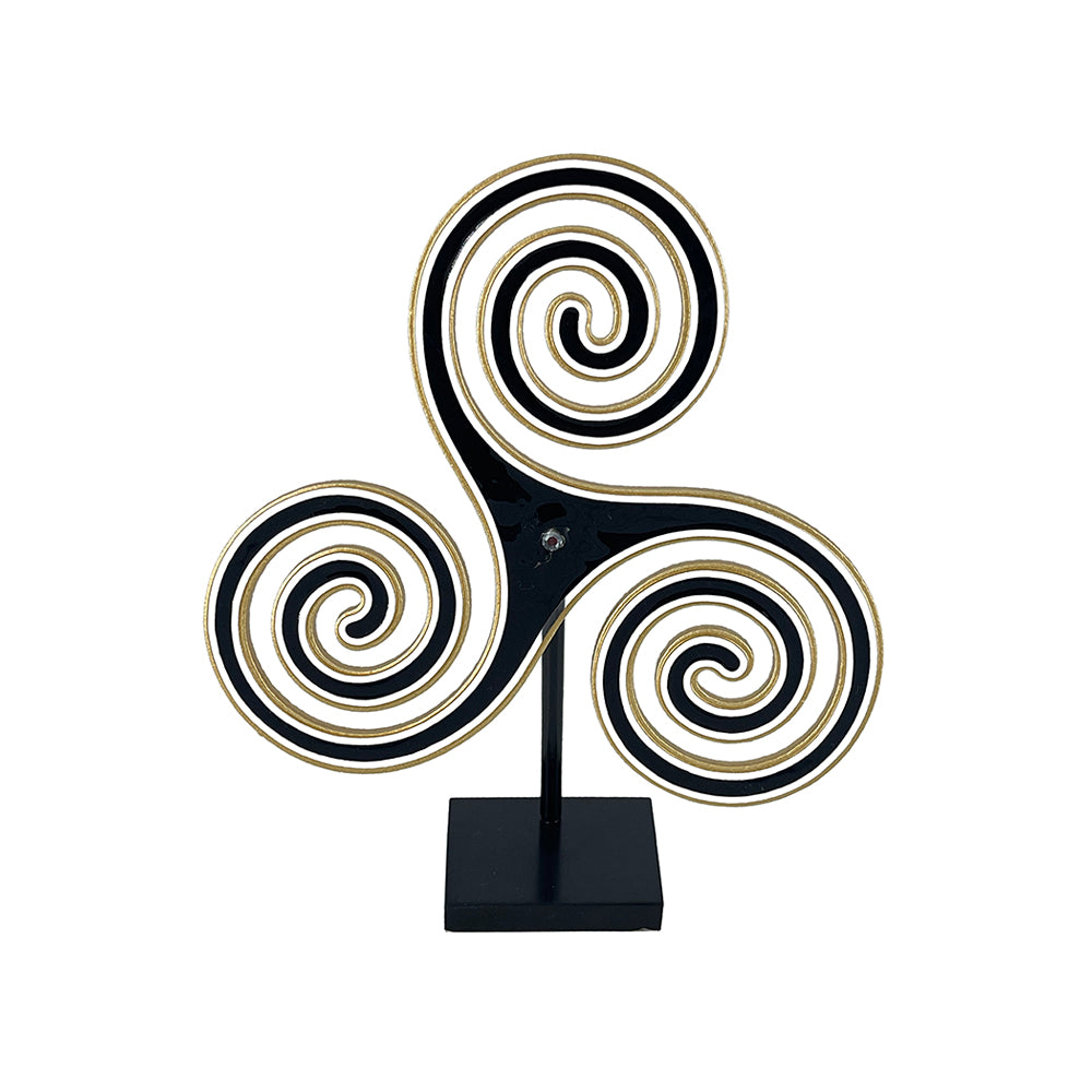 TRISKELION AYAKLI OBJE
